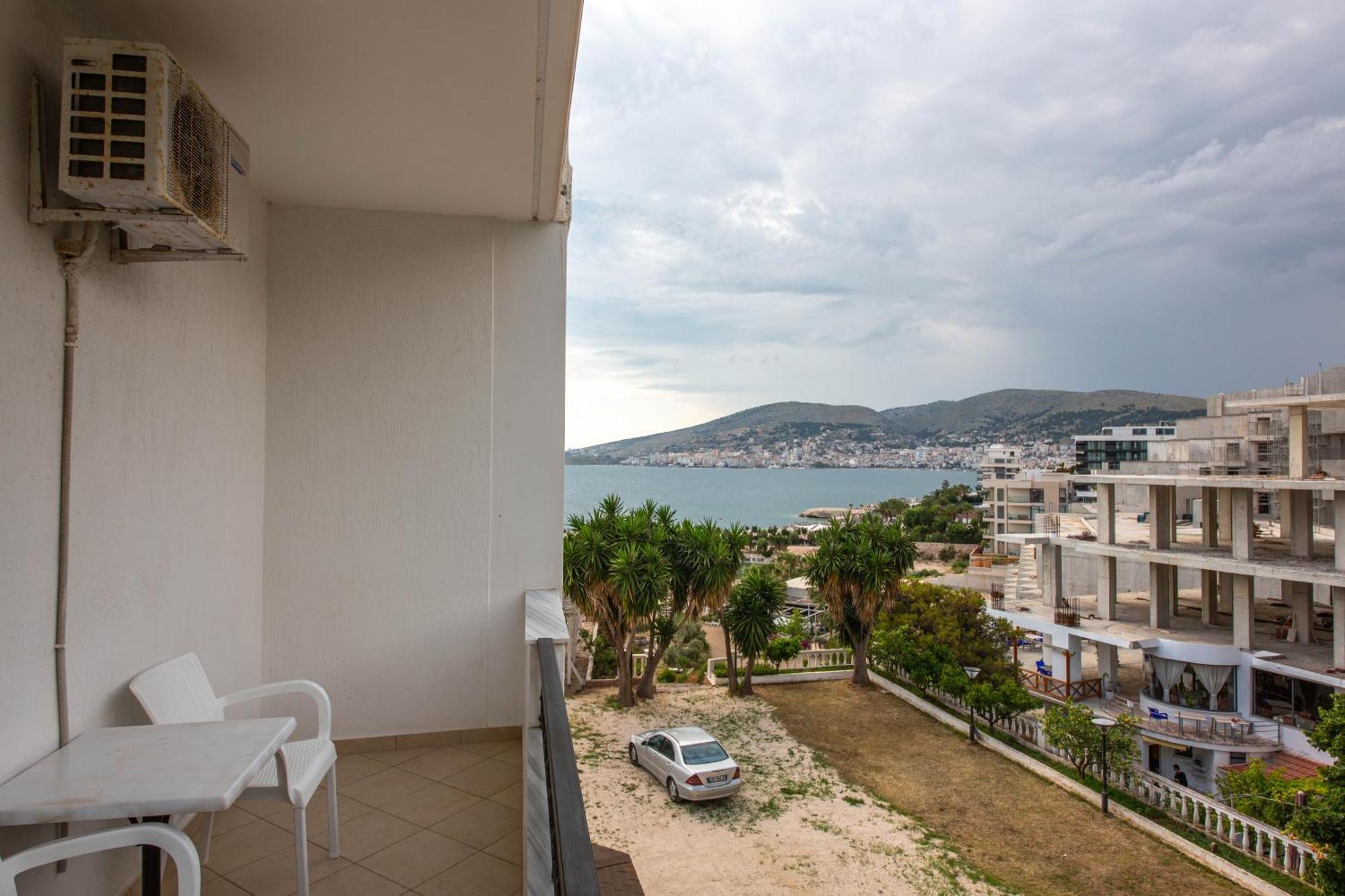 Keliani Hotel 3*